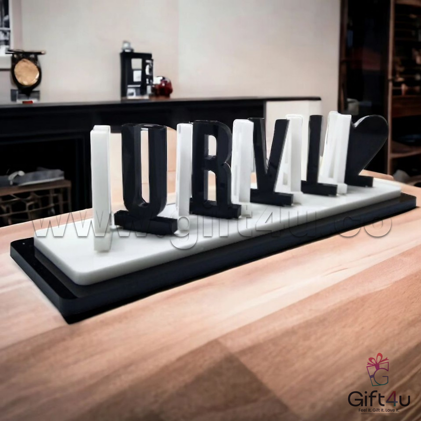 G4U FN1 Customised Couple Flip Name – Unique Dual Display