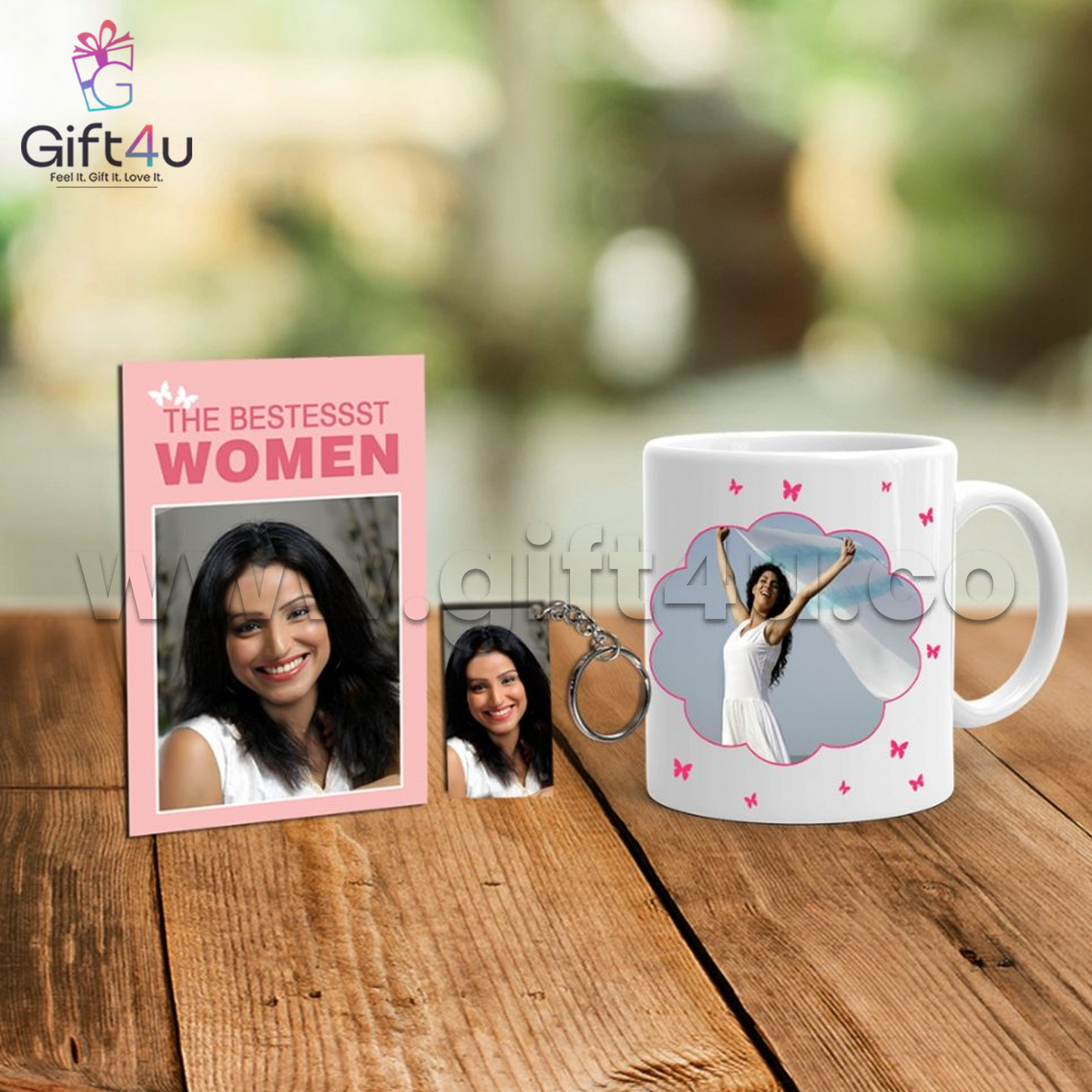 W11G4U Customised Women's Day Gift Combo