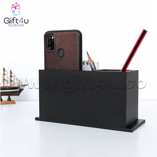 G4U PS4 Customised Black Wooden Pen Stand – Personalised Elegance for Your Desk