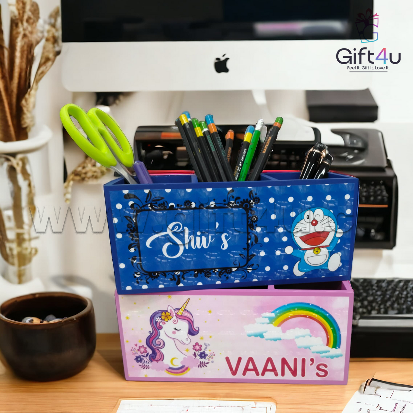 G4U WPS1 Personalized Wooden Pen Stand for Kids