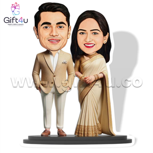 G4U PC7 Timeless Together – Traditional Couple Personalized Caricature