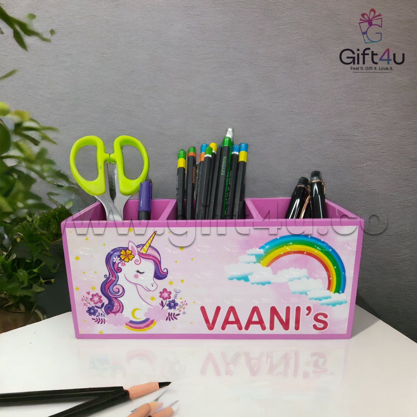 G4U WPS1 Personalized Wooden Pen Stand for Kids
