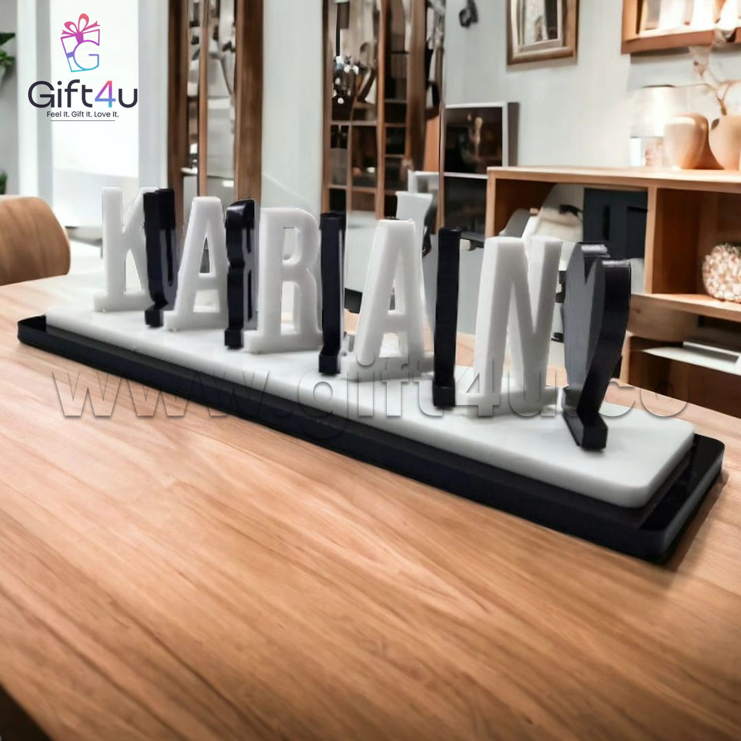 G4U FN1 Customised Couple Flip Name – Unique Dual Display
