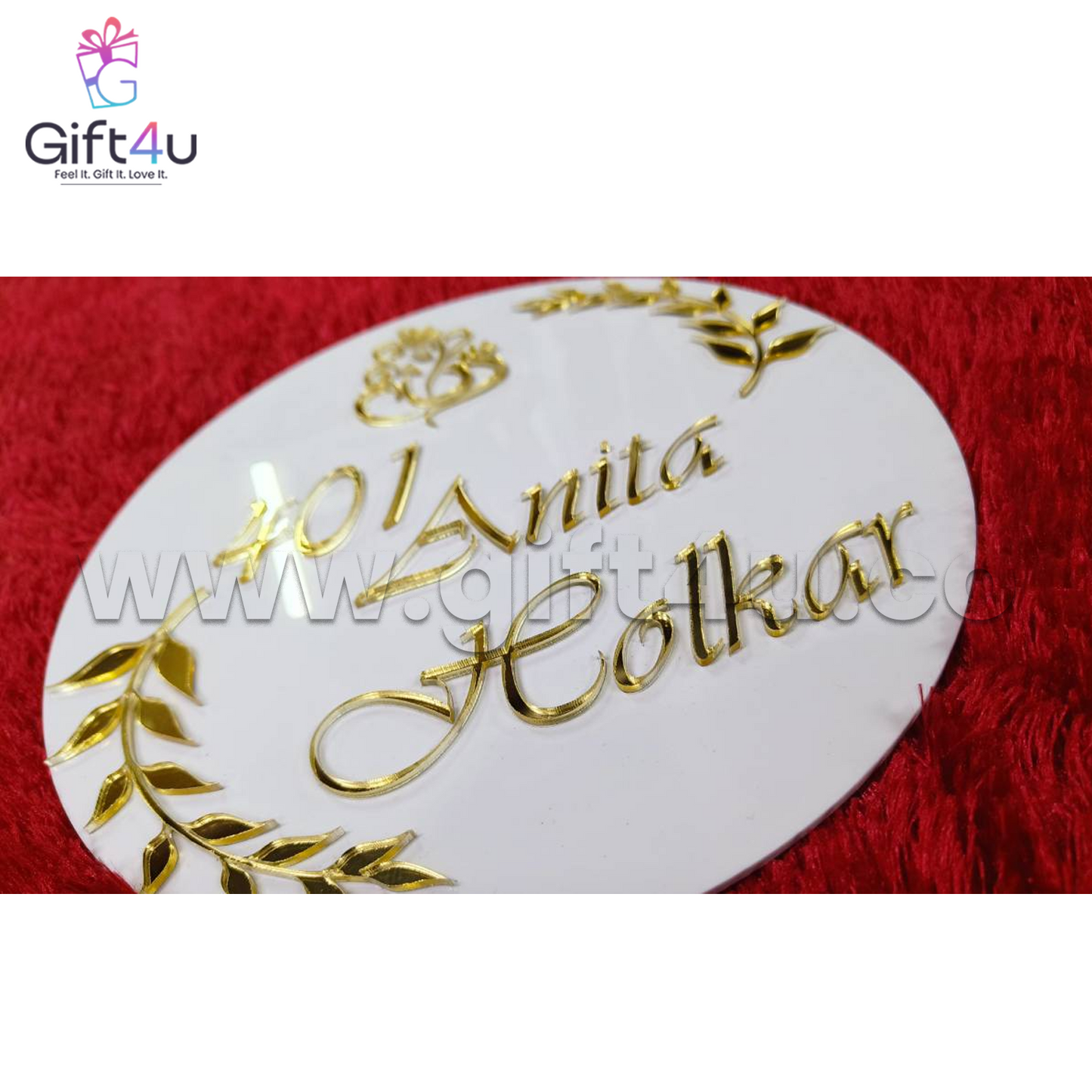 G4U NP4 DivineGlow – Round Gold Acrylic Name Plate
